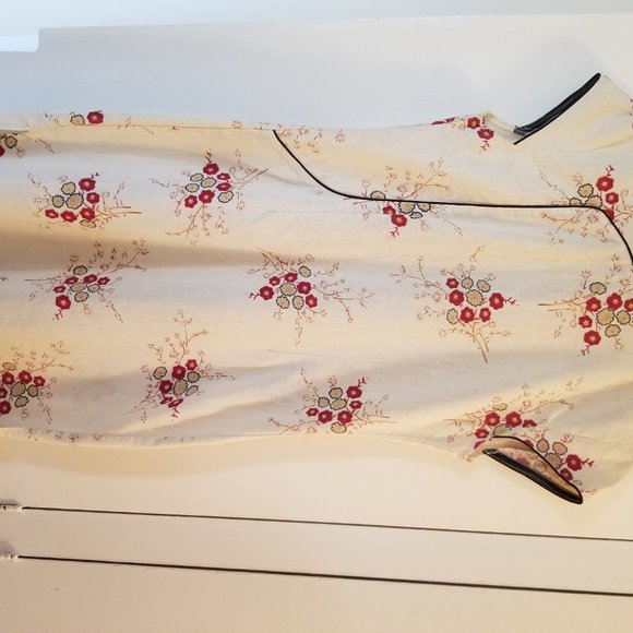 Custom Dress - Picture 3 of 6